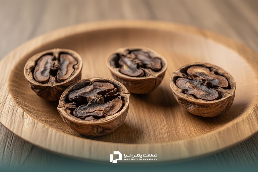 مهم ترین دلایل پوک شدن گردو